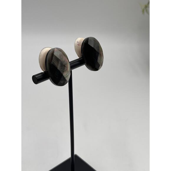 Margo Morrison Sterling Silver Abalone Mother of Pearl Doublet Stud Clip Earring - Picture 4 of 8